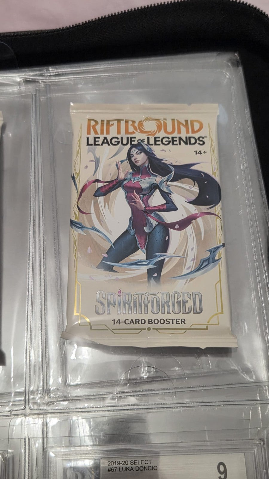 Graded Card & Slab Binder 4-Pocket Pages | 40 Pocket Slab Binder (PSA,BGS,CGC +)
